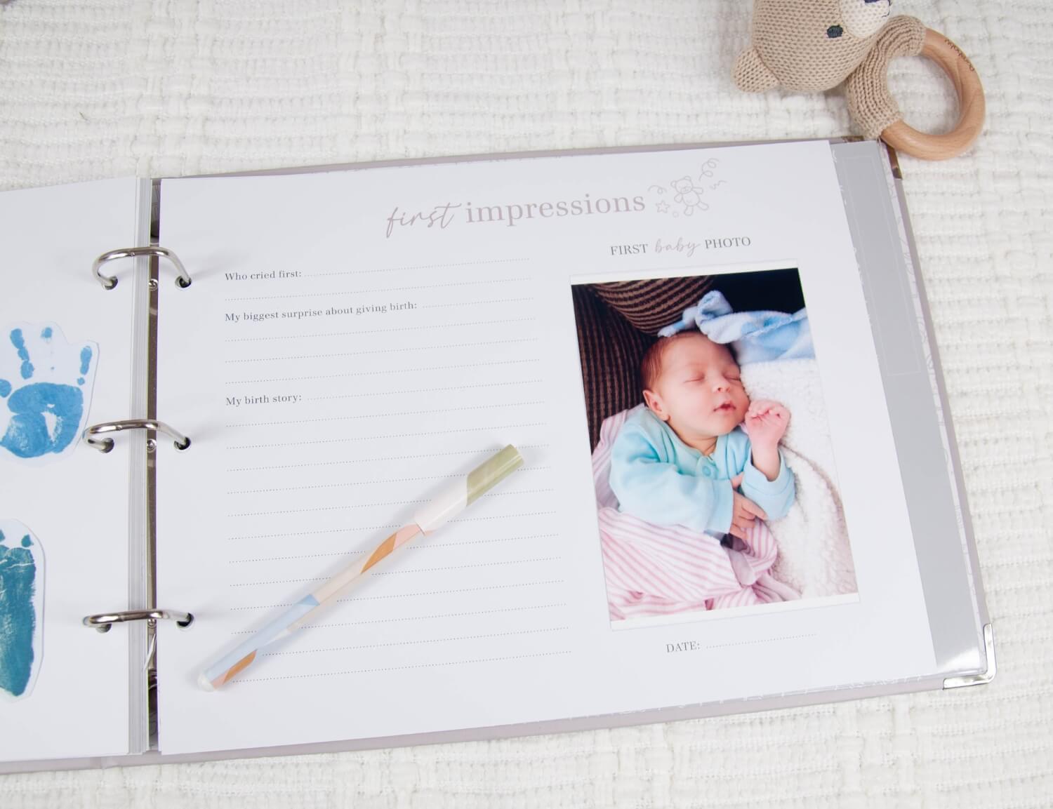baby photo in pregnancy journal