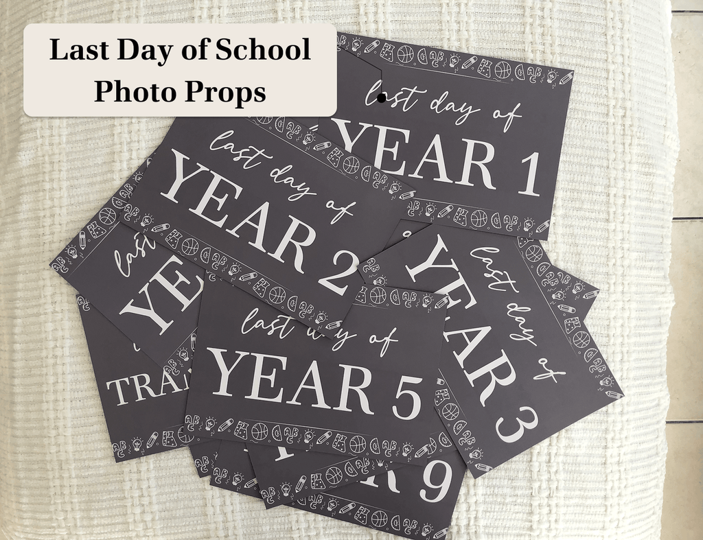 School photo props 🇦🇺🩶